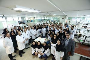 بزرگداشت سالروز حکیم جرجانی و روز علوم آزمایشگاهی در مرکز قلب و عروق شهید رجایی: عکس شماره 5 / 5
